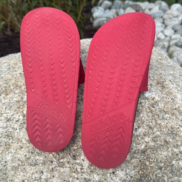 Adidas Men\'s Adilette TND Slides Manchester United Red / Black GZ5940 Size 6